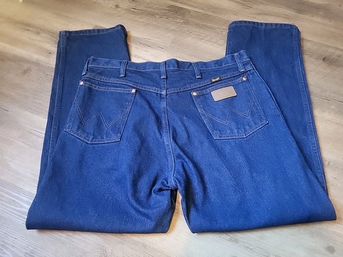 Vintage wrangler 38x30 - vintage,