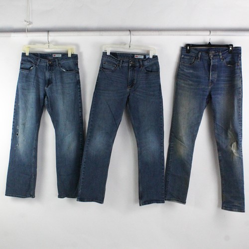 Lot wrangler and levi - 3,