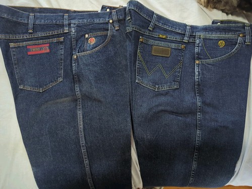 Wrangler 38x34 jeans and - (1),